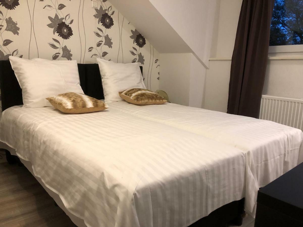 Mimosa Hotel Valkenburg aan de Geul Pokoj fotografie